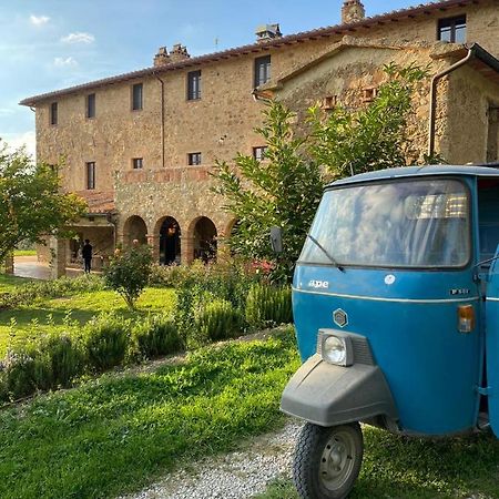 Podere Montale Il Borgo 塞吉阿诺 外观 照片