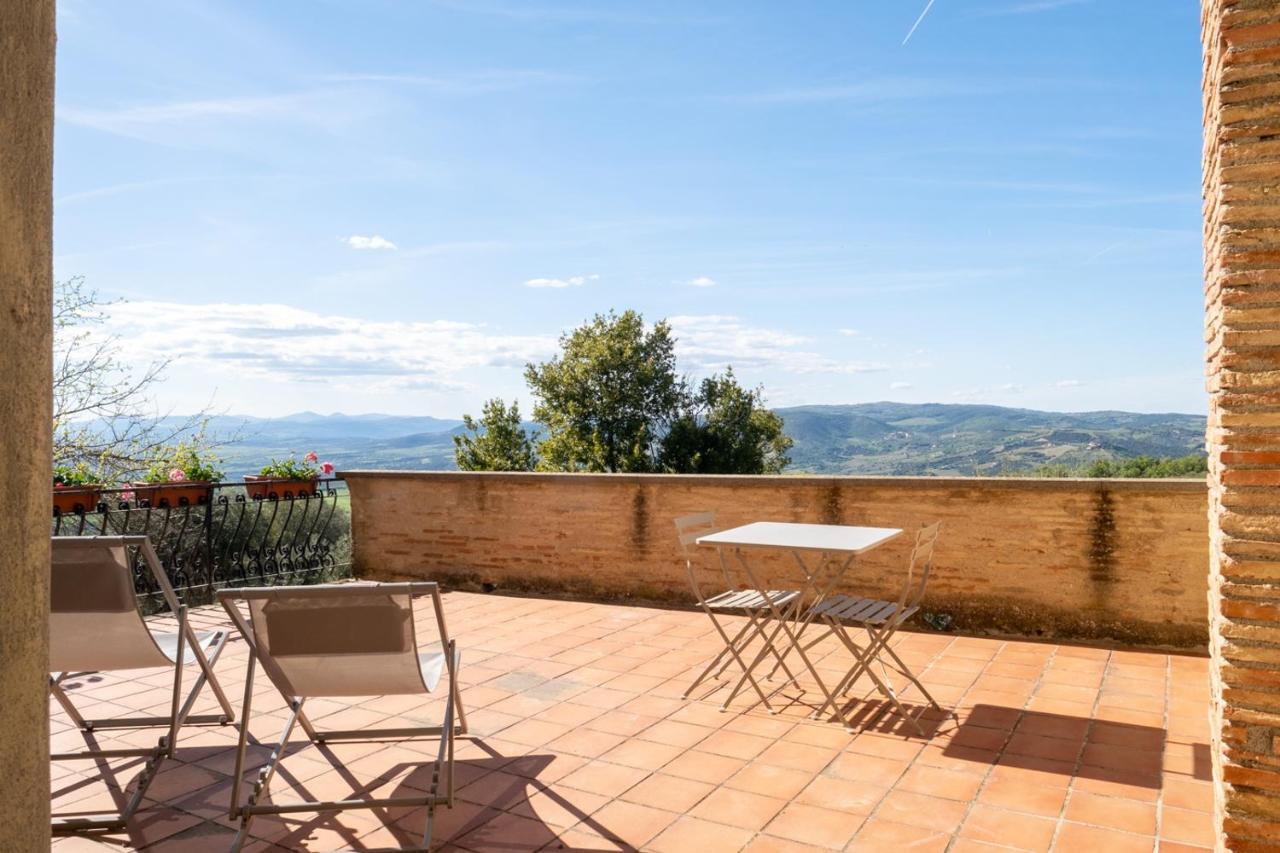 Podere Montale Il Borgo 塞吉阿诺 外观 照片